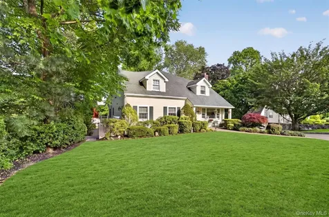 110 Park Drive Eastchester NY 10709