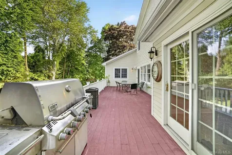 110 Park Drive Eastchester NY 10709