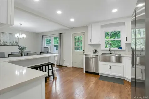 21 Olympus Drive Mahopac NY 10541