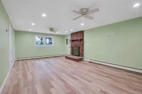 21 Olympus Drive Mahopac NY 10541