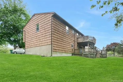 21 Olympus Drive Mahopac NY 10541