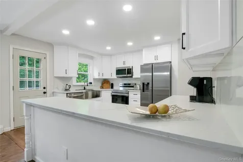 21 Olympus Drive Mahopac NY 10541