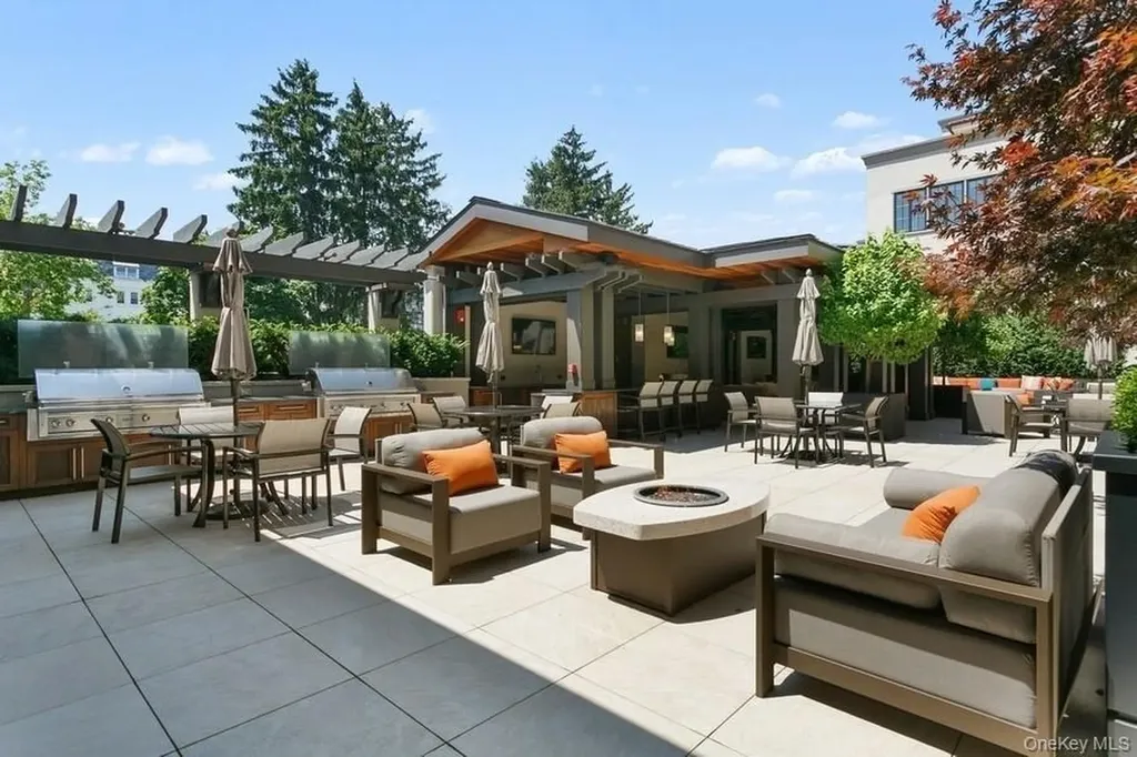 15 Kensington Road Bronxville NY 10708