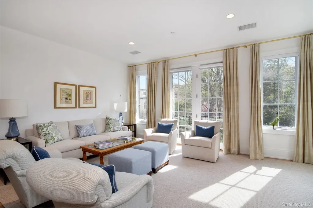 15 Kensington Road Bronxville NY 10708