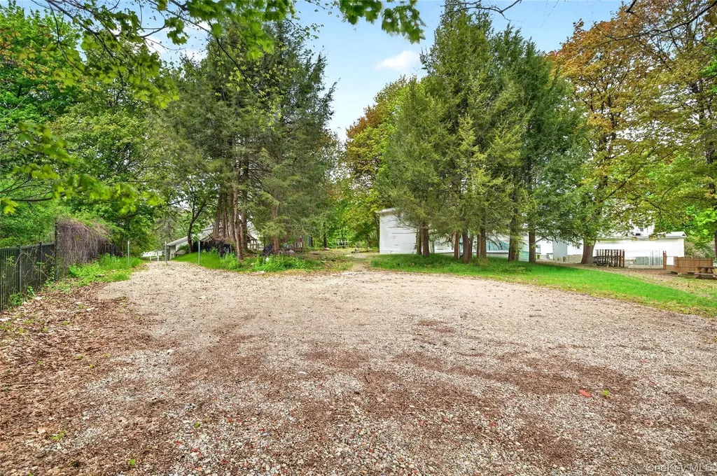 79 Quaker Hill Road Monroe NY 10950