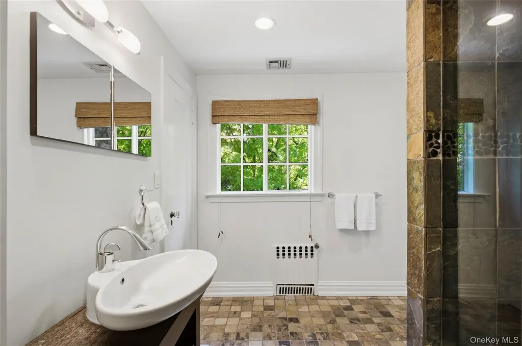 449 Pelham Manor Road Pelham NY 10803