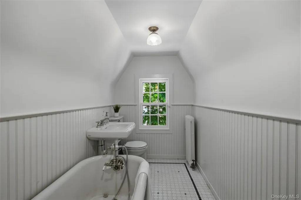 449 Pelham Manor Road Pelham NY 10803