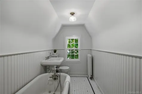 449 Pelham Manor Road Pelham NY 10803