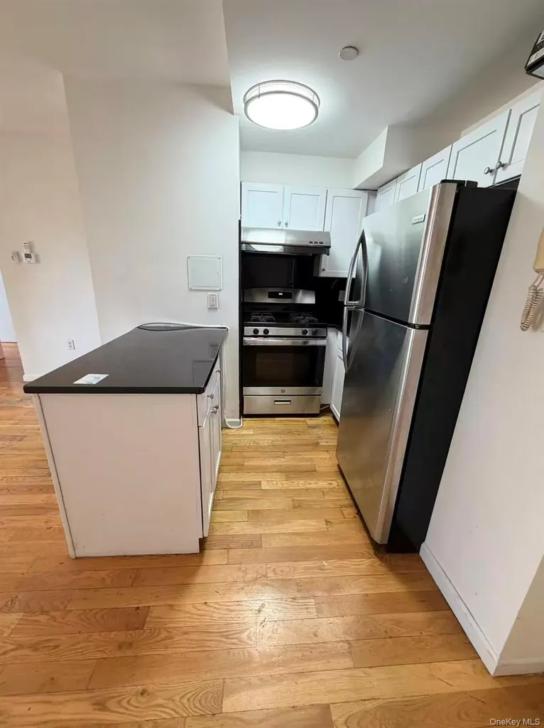 142-21 37th Avenue Flushing NY 11354