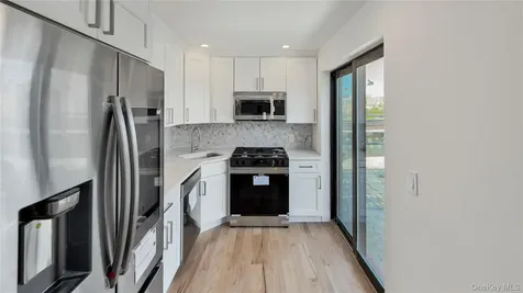 3104 28th Avenue Astoria NY 11102