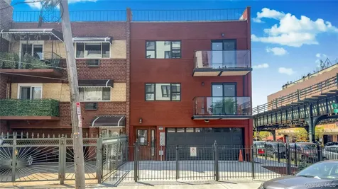 3104 28th Avenue Astoria NY 11102