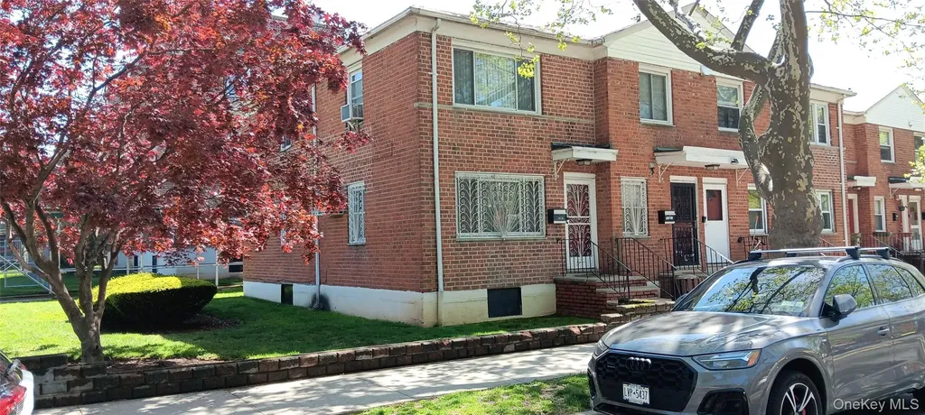 13824 68th Drive Flushing NY 11367