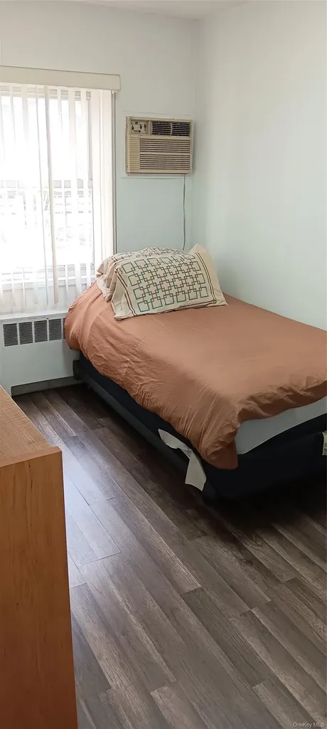13824 68th Drive Flushing NY 11367
