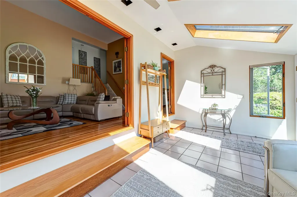 23 Clearbrook Drive Smithtown NY 11787