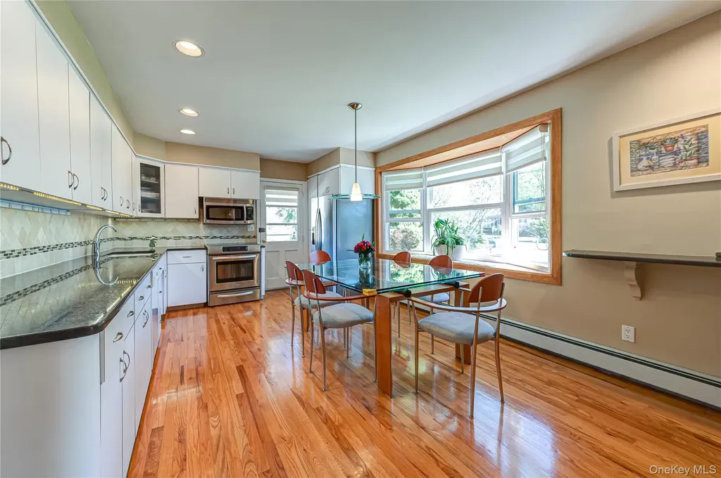 23 Clearbrook Drive Smithtown NY 11787