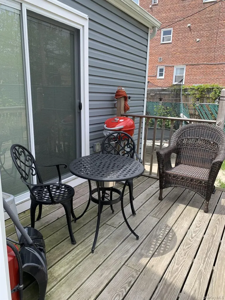 10019 Avenue N Brooklyn NY 11236