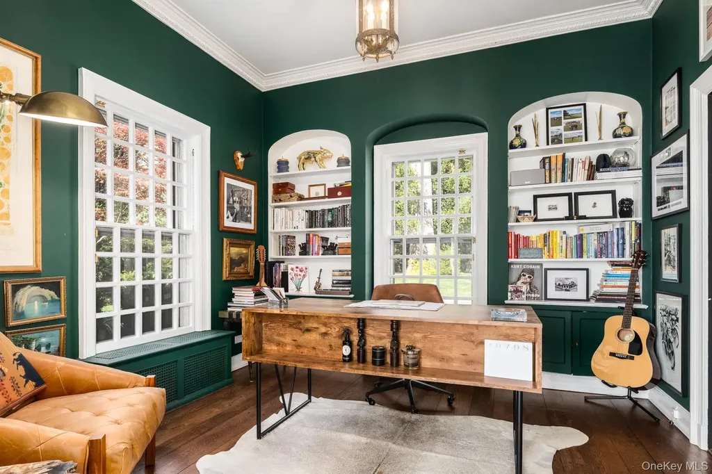 8 Rittenhouse Road Bronxville NY 10708