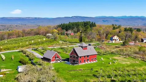 60 Palazzo Lane Highland NY 12528