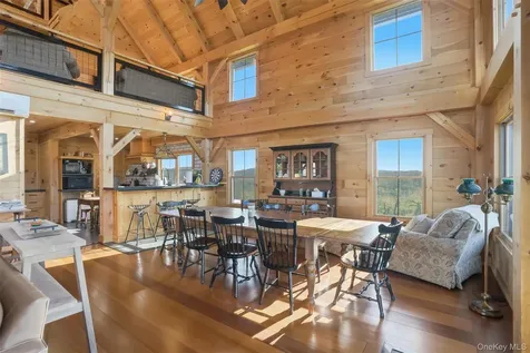 60 Palazzo Lane Highland NY 12528