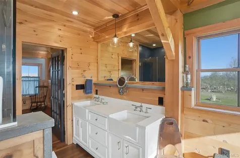 60 Palazzo Lane Highland NY 12528