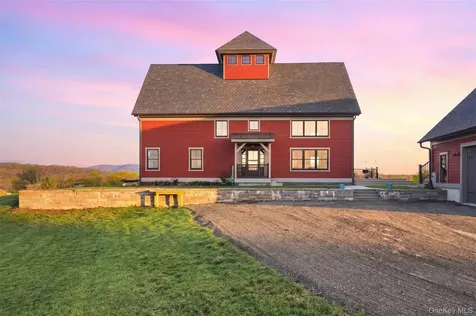 60 Palazzo Lane Highland NY 12528