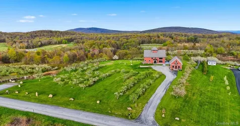 60 Palazzo Lane Highland NY 12528