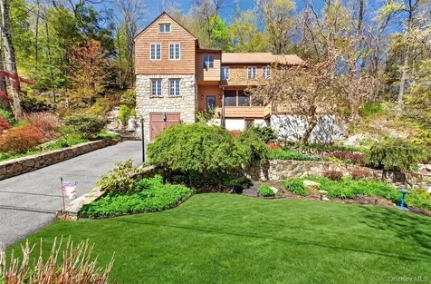 37 Ellen Avenue Mahopac NY 10541