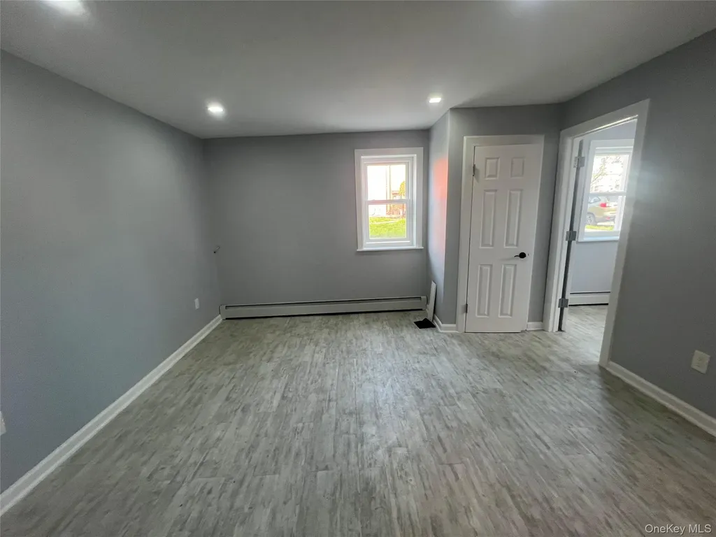 227 E Chester Street Long Beach NY 11561