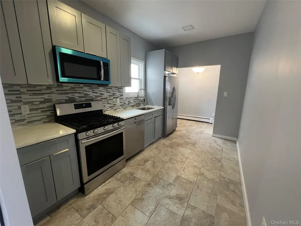227 E Chester Street Long Beach NY 11561