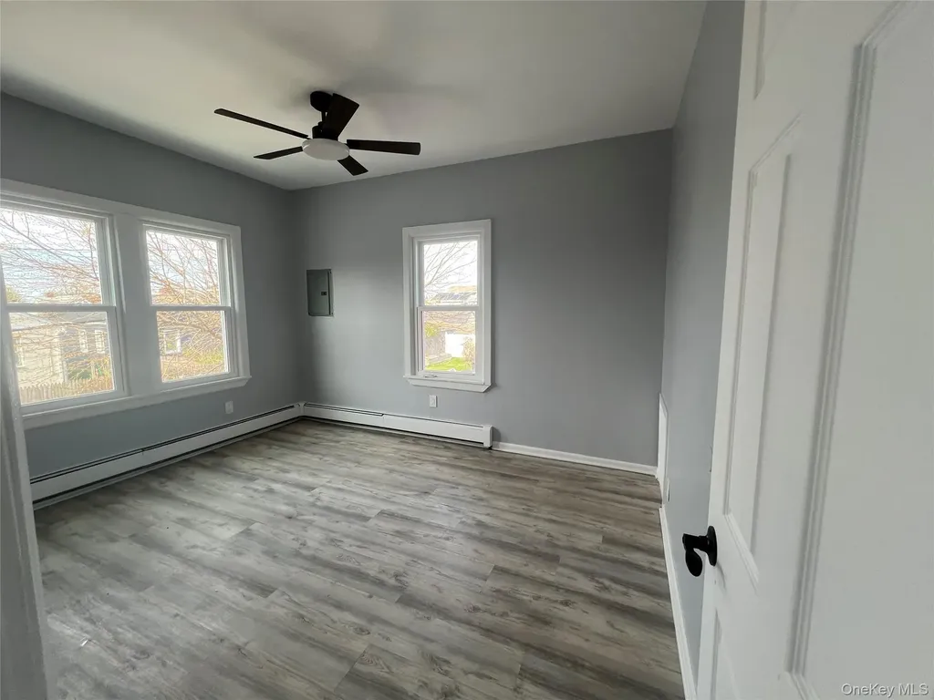 227 E Chester Street Long Beach NY 11561