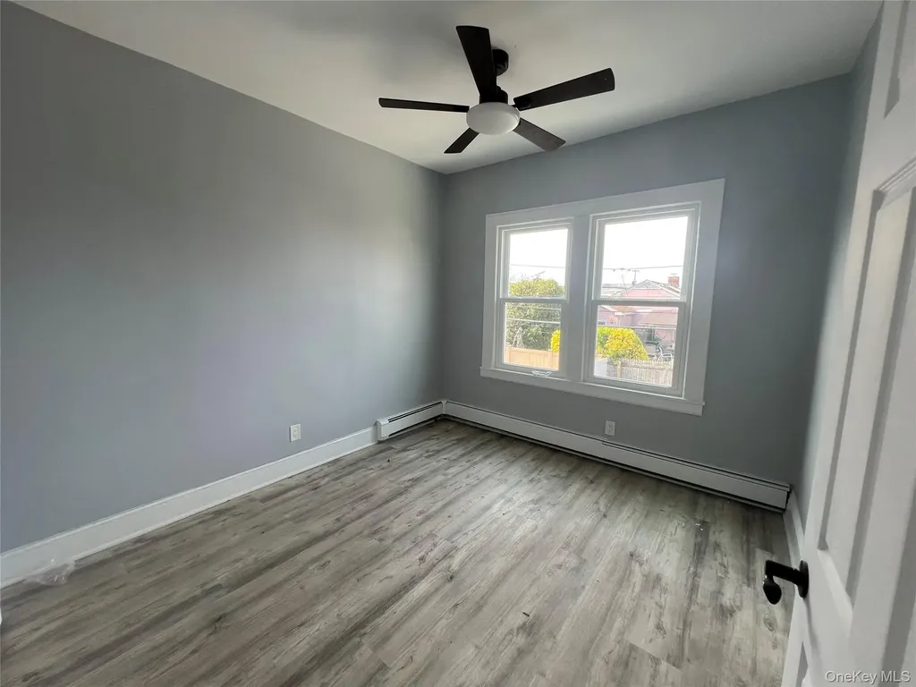 227 E Chester Street Long Beach NY 11561