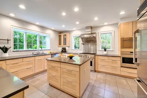 123 Brite Avenue Scarsdale NY 10583