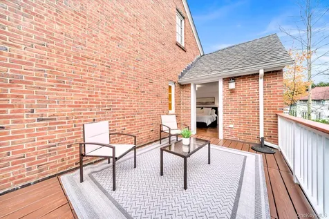 123 Brite Avenue Scarsdale NY 10583