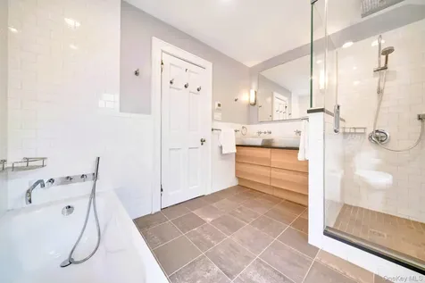 123 Brite Avenue Scarsdale NY 10583