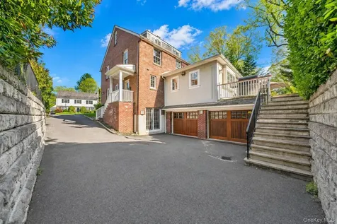 123 Brite Avenue Scarsdale NY 10583