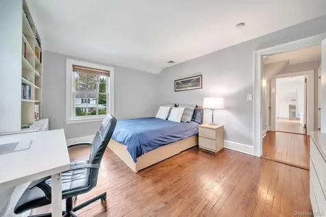 123 Brite Avenue Scarsdale NY 10583