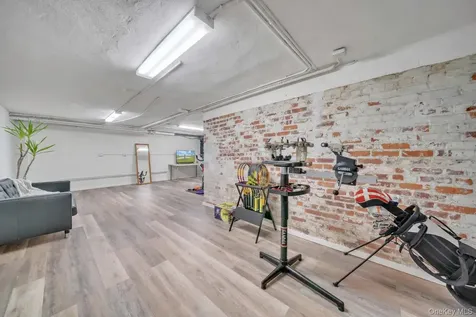 123 Brite Avenue Scarsdale NY 10583