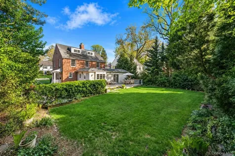123 Brite Avenue Scarsdale NY 10583