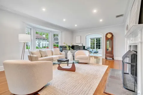 123 Brite Avenue Scarsdale NY 10583