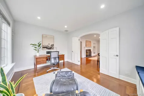 123 Brite Avenue Scarsdale NY 10583