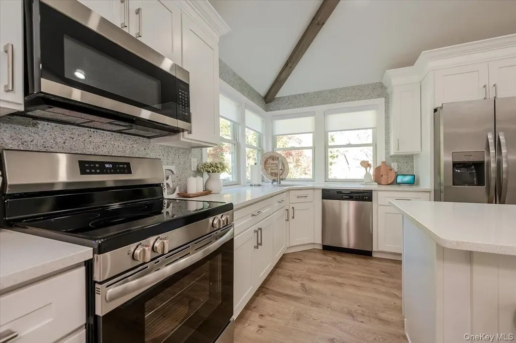 55 Hickory Road Rocky Point NY 11778