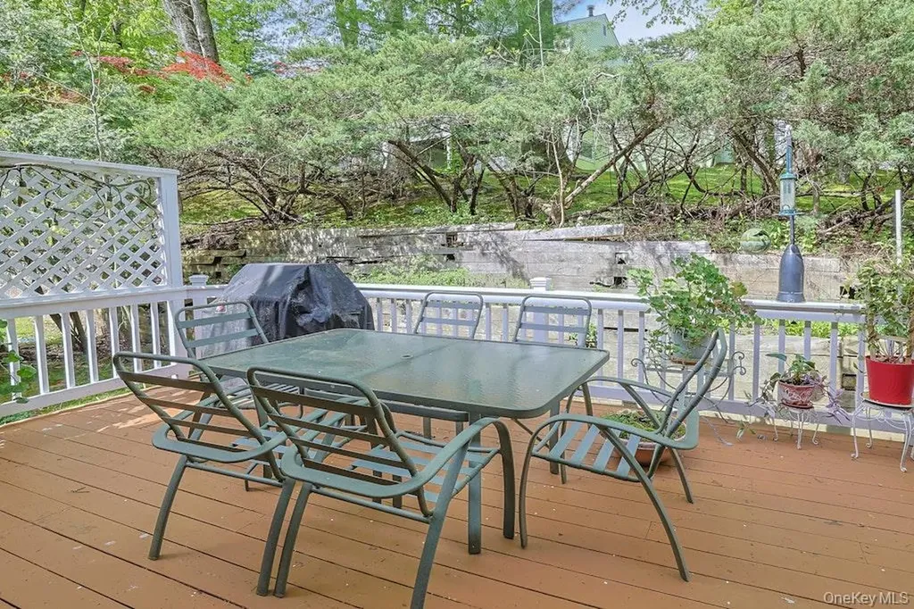 22 Quail Hollow Road Ossining NY 10562