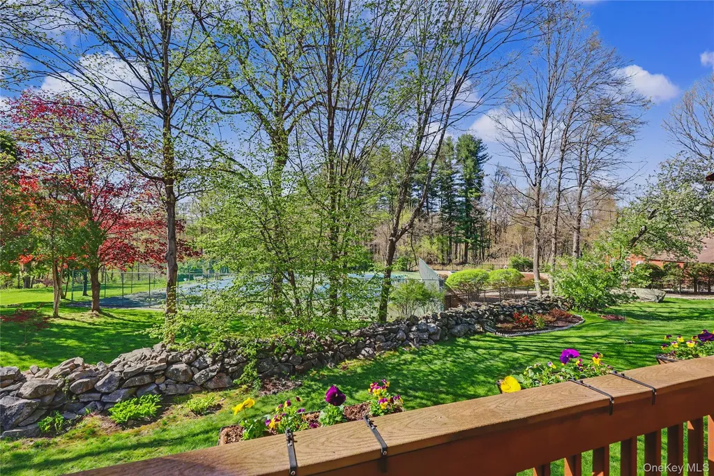 404 Tamarack Lane Brewster NY 10509