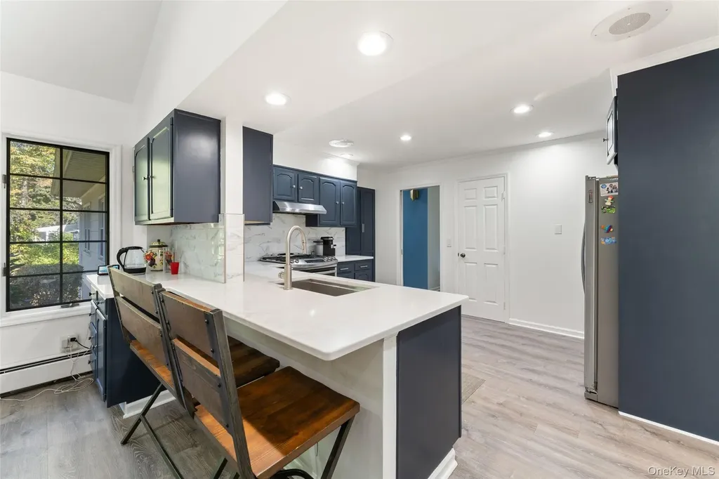 14 Earlwood Drive Poughkeepsie NY 12603