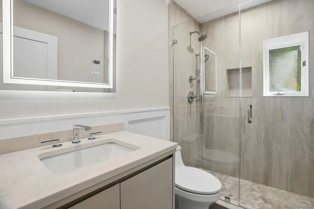 19 Clubhouse Lane Scarsdale NY 10583