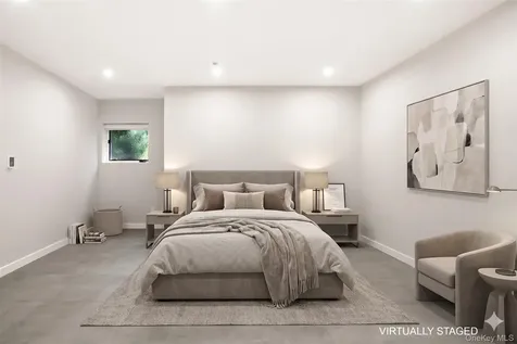 19 Clubhouse Lane Scarsdale NY 10583