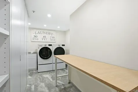 19 Clubhouse Lane Scarsdale NY 10583