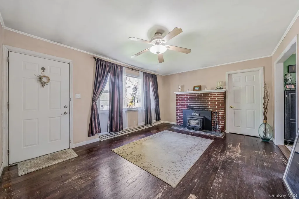 77 Nautilus Drive Rocky Point NY 11778