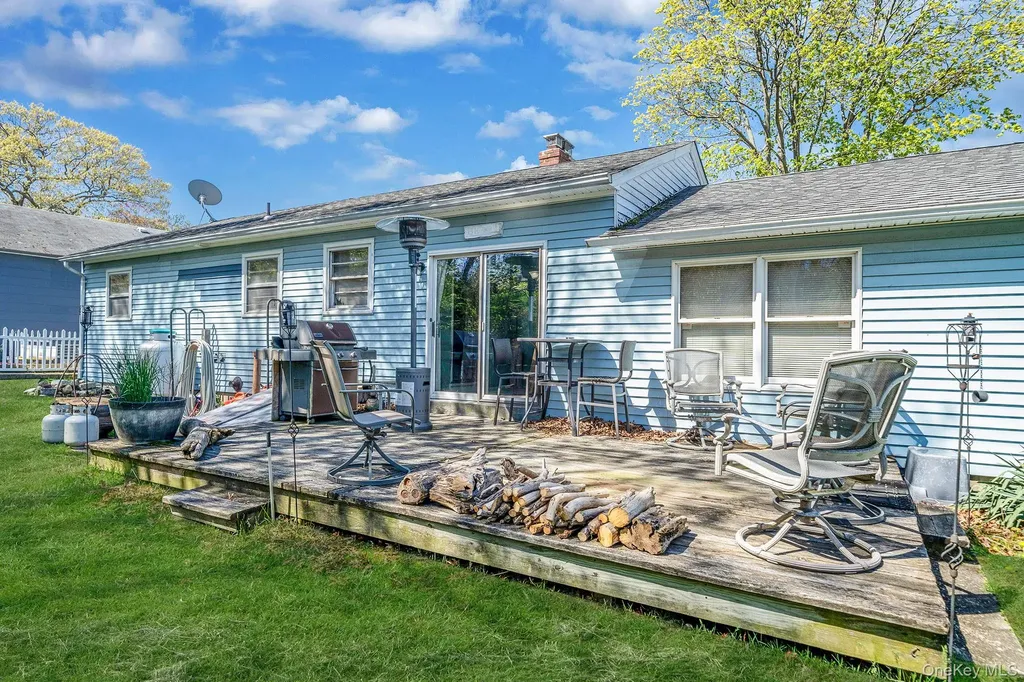 77 Nautilus Drive Rocky Point NY 11778
