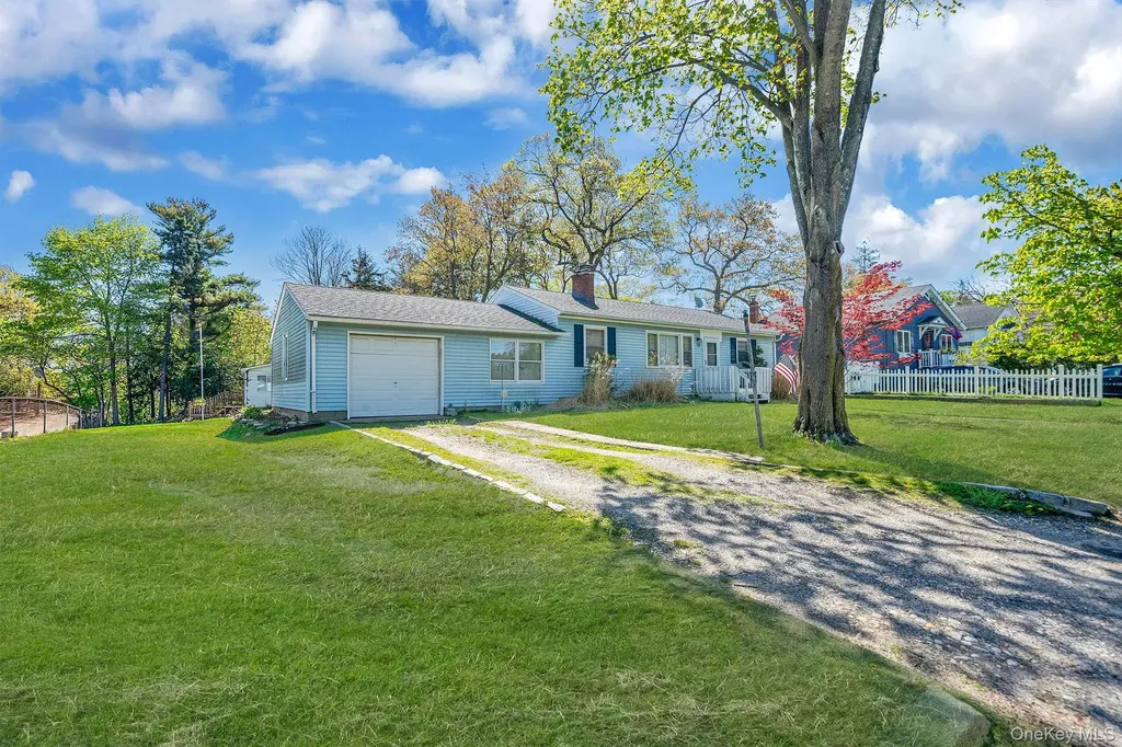 77 Nautilus Drive Rocky Point NY 11778